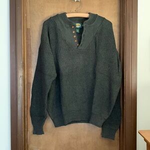 Cabela’s Mens sweater. XL